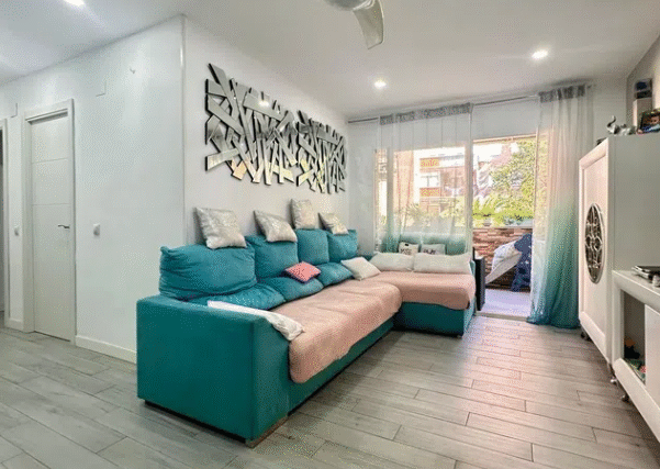 Piso en venta en Av Carlos V, Móstoles